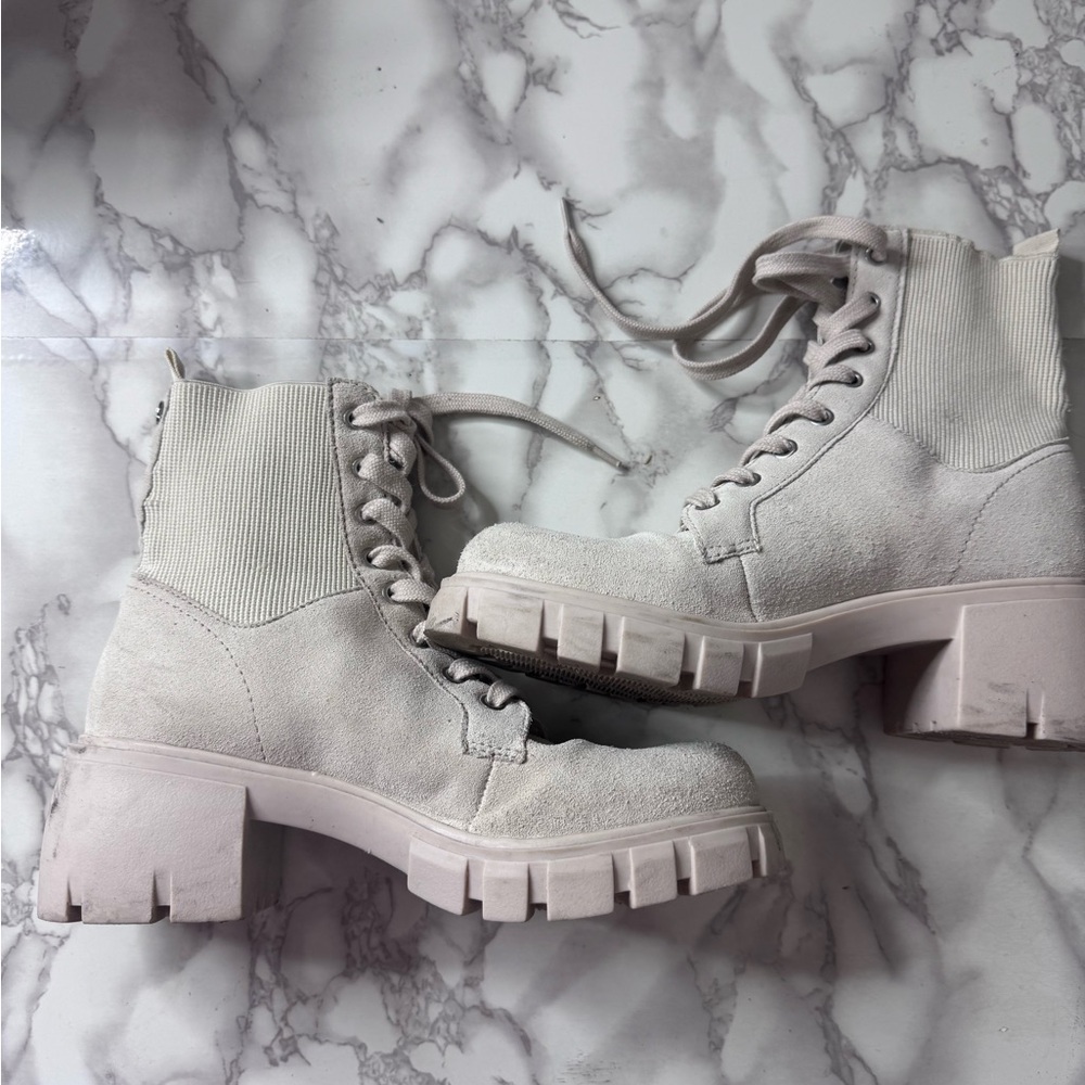 Steve Madden Beige Lace-Up Ankle Boots